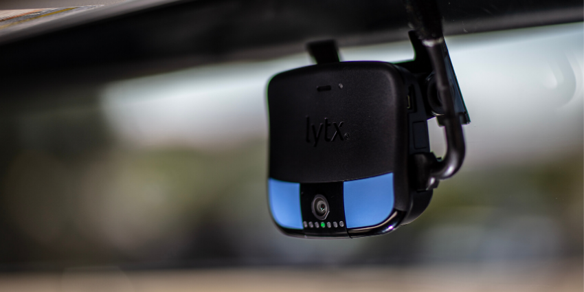 GPS avec dash cam vidéo : 5 raisons pour lesquelles les entreprises ont besoin des deux